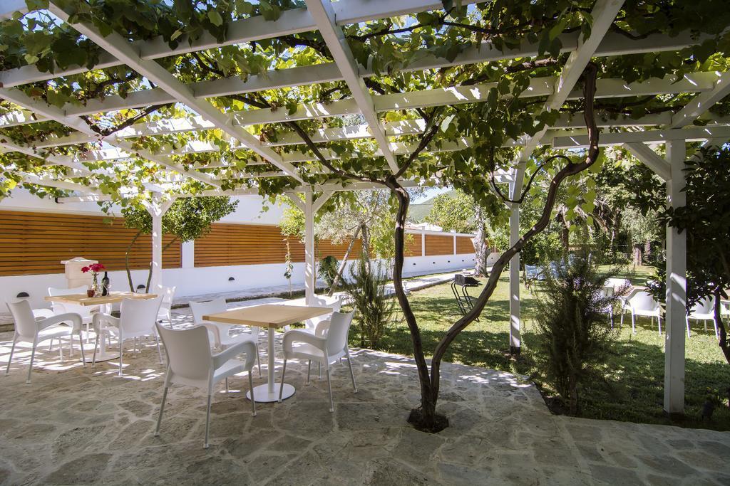 Daire Jaz Garden Budva